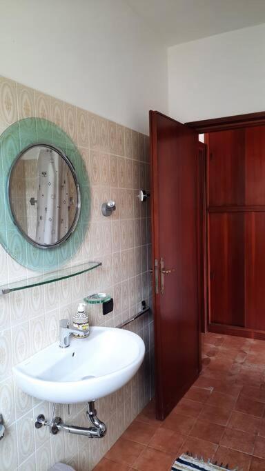 Lago Maggiore, Leggiuno, Ampio Appartamento 外观 照片