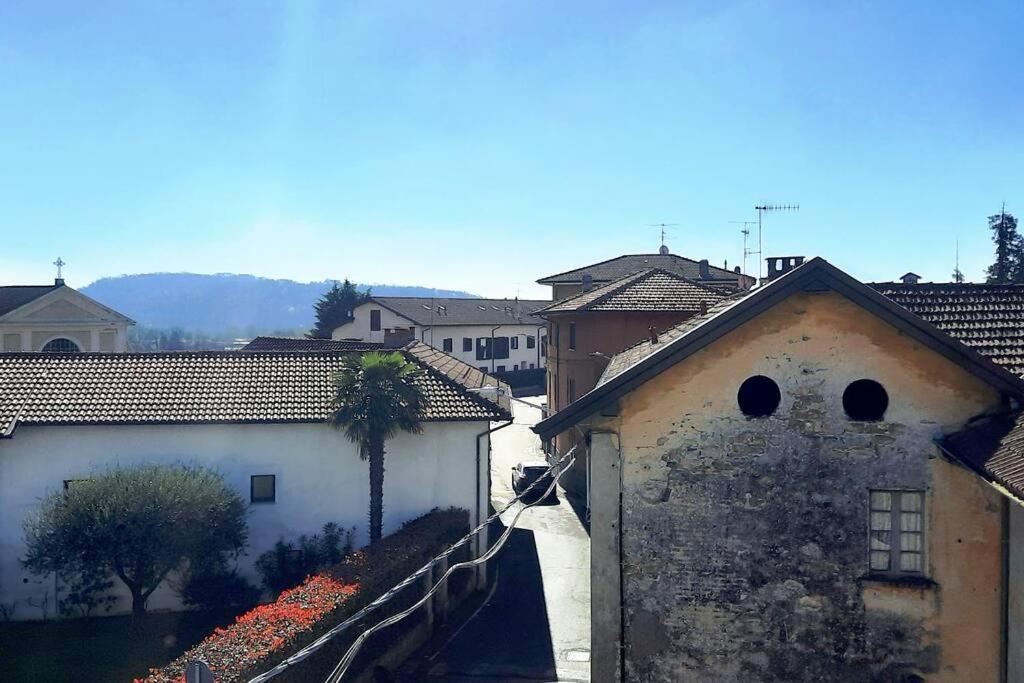 Lago Maggiore, Leggiuno, Ampio Appartamento 外观 照片