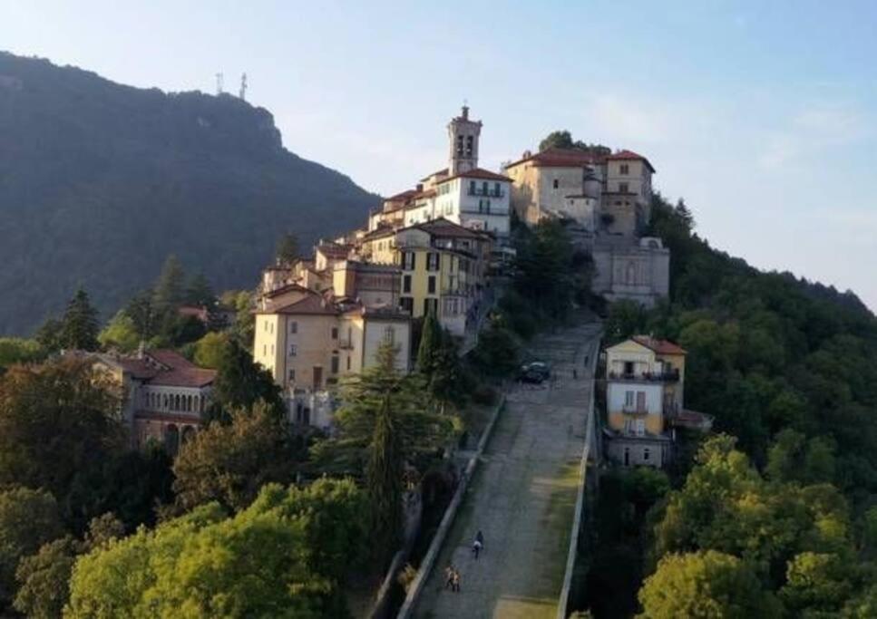 Lago Maggiore, Leggiuno, Ampio Appartamento 外观 照片
